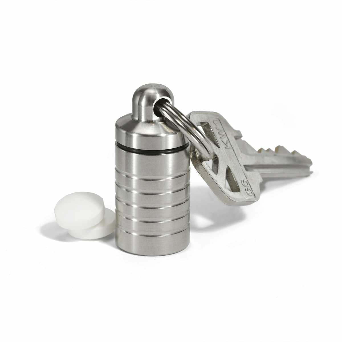 CIELO - Slim, Stainless Steel Single Chamber Keychain Pill Holder